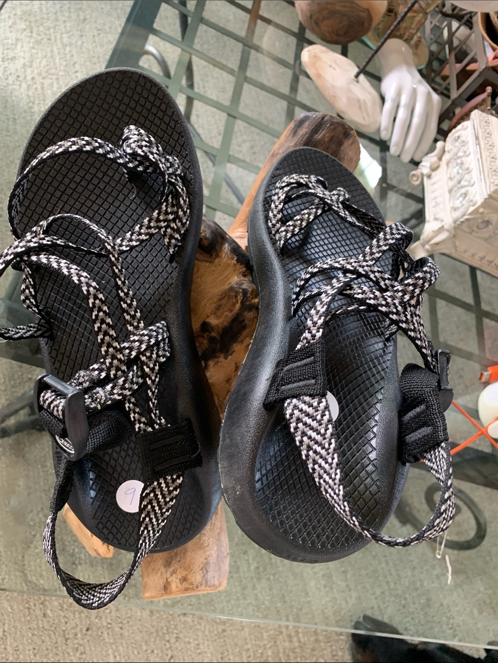 Chaco ZX/2 Classic sandals in the "Boost Black" colorway Size 9